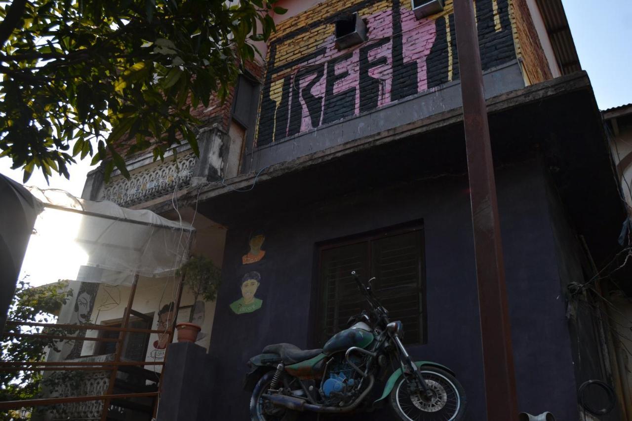 Fireflies Hostel Catmandu Exterior foto